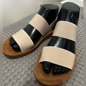 NWOT-Steve Madden sandals-size 8
